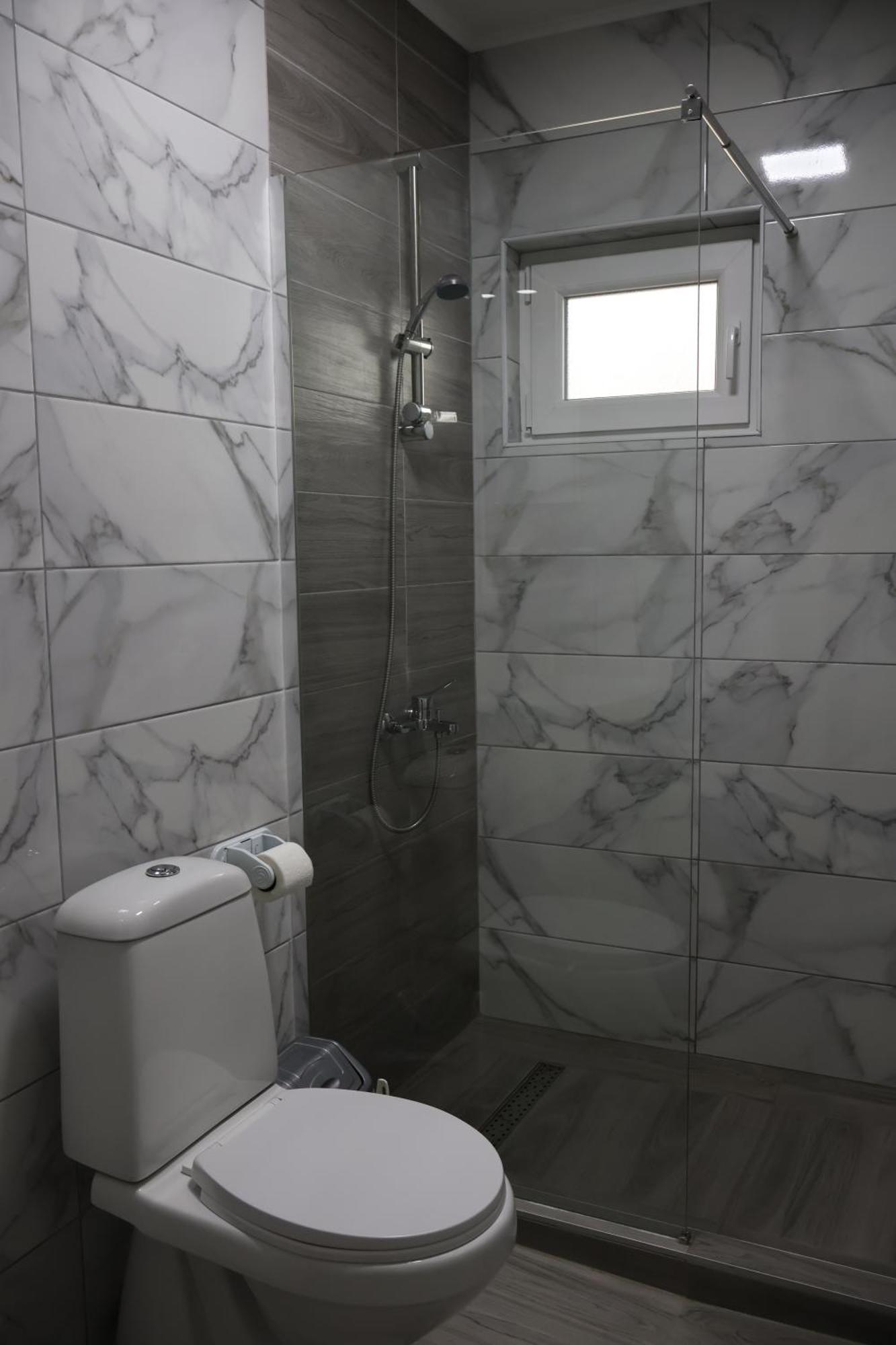 Ajkoski Apartments Pestani Luaran gambar
