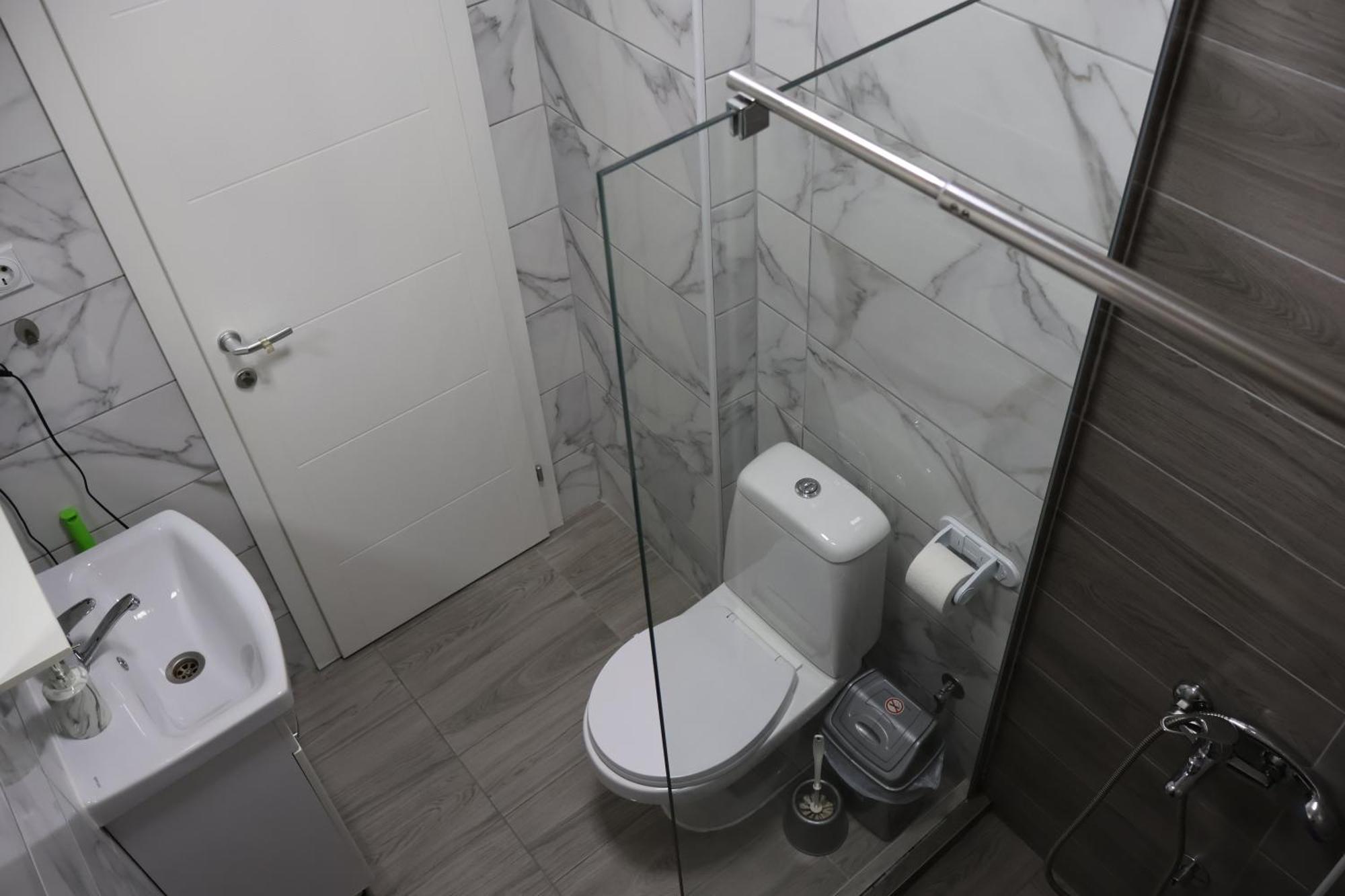 Ajkoski Apartments Pestani Luaran gambar